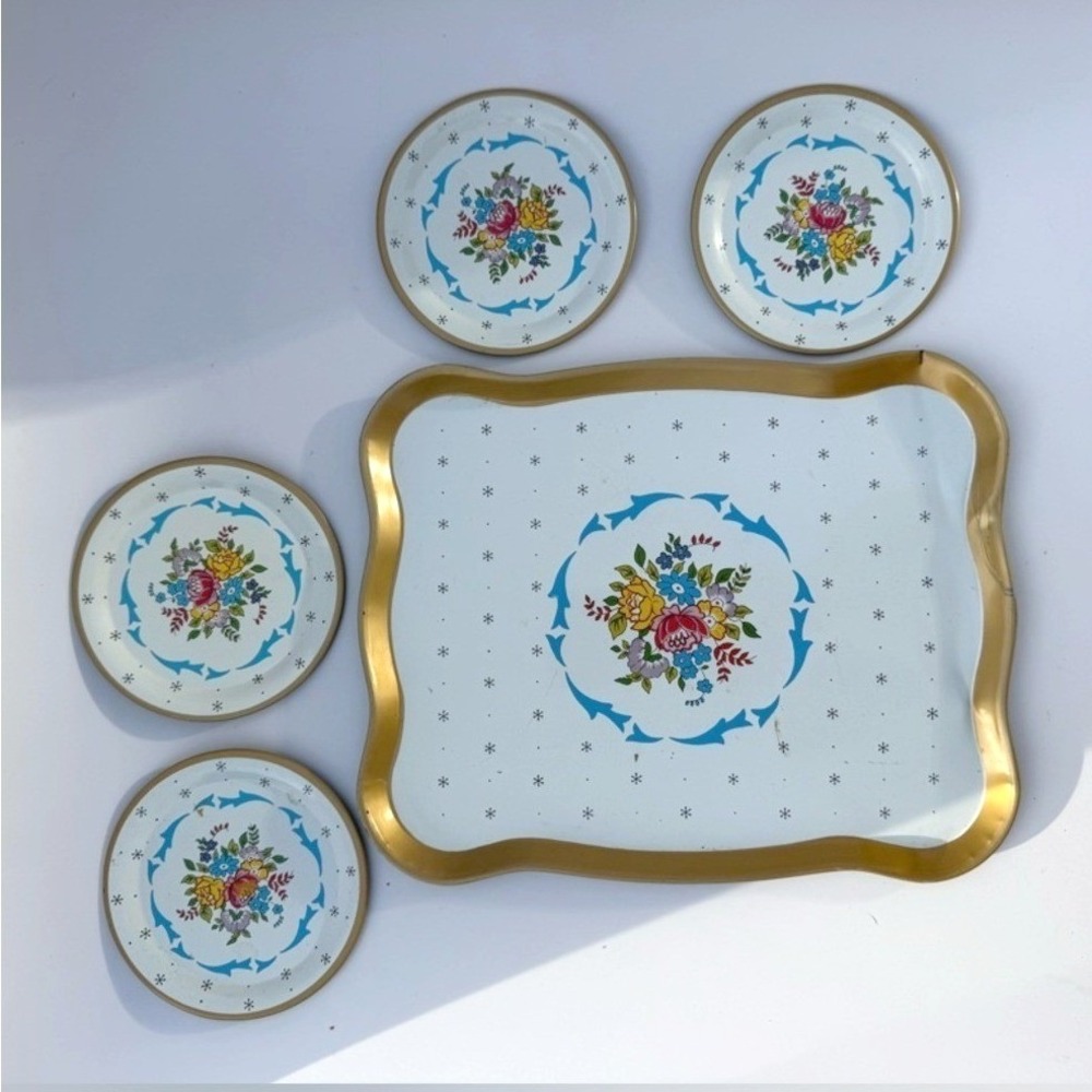 VTG 60s Tea Party Tin Tray 4 Plates Ohio Art Floral Blue Trim Cottage Feminine